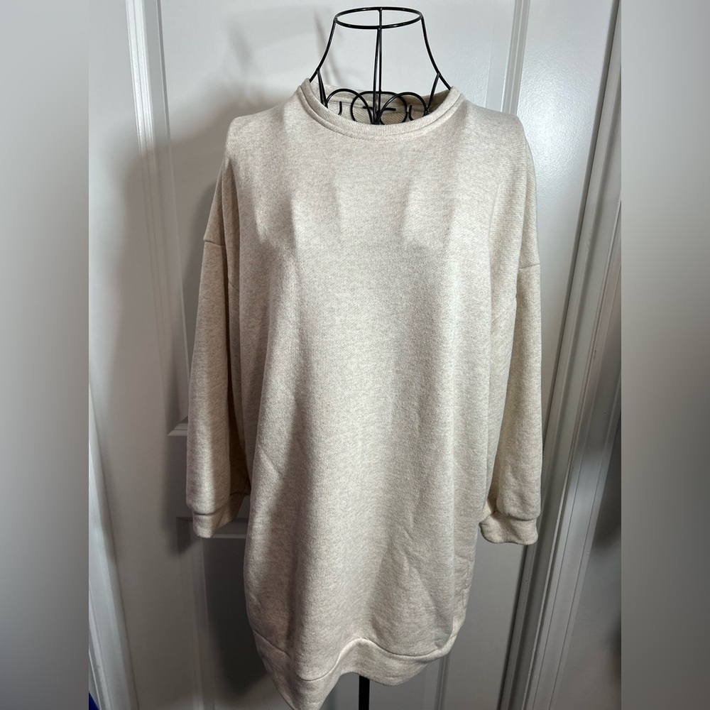 MNG Cozy Cream Oversized Sweatshirt